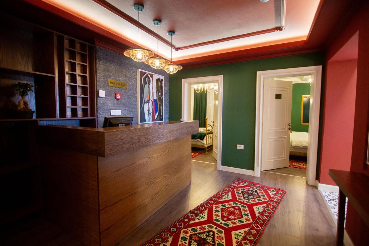 פוגרדץ Boutique Hotel Kooperativa מראה חיצוני תמונה
