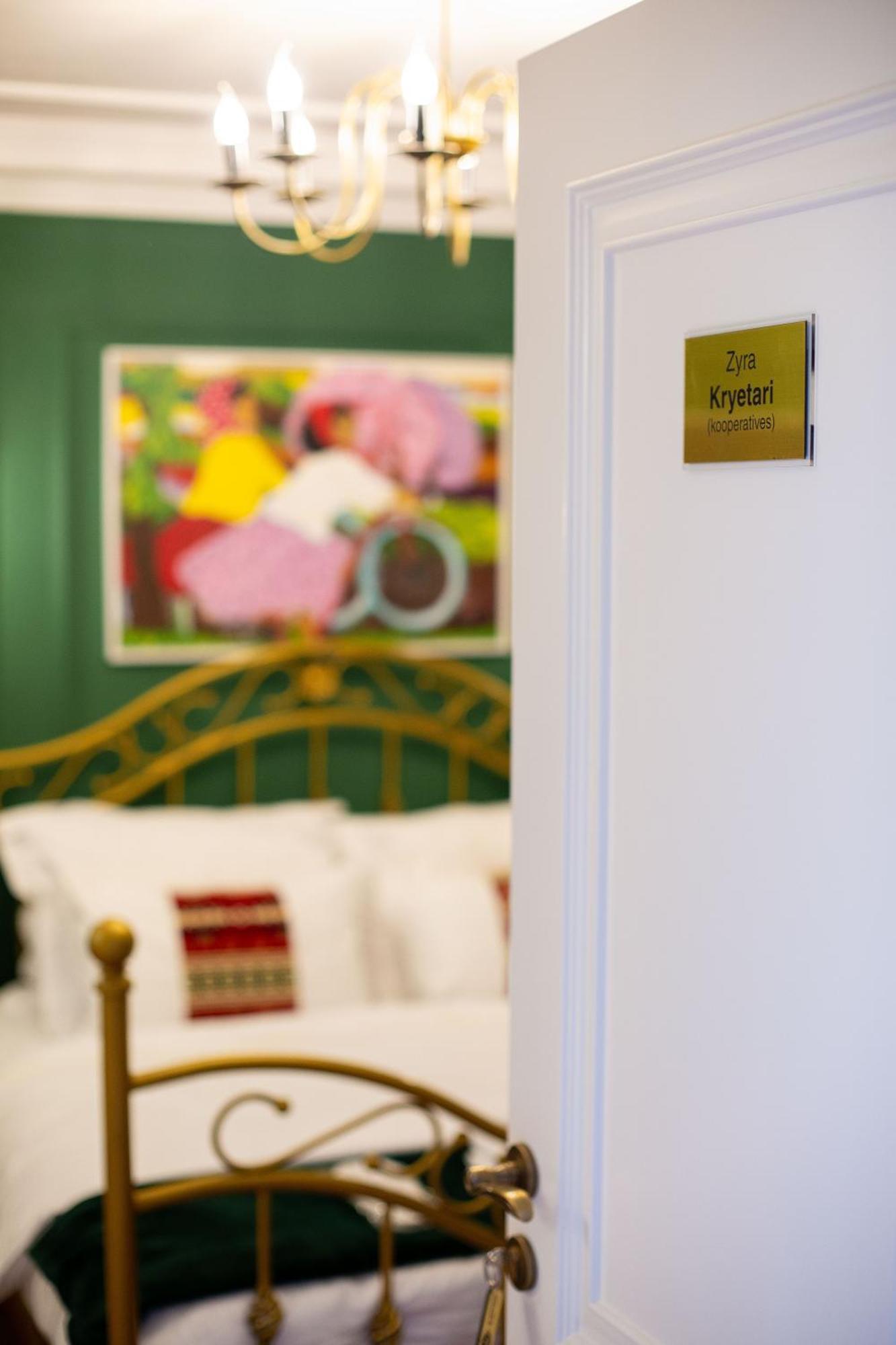 פוגרדץ Boutique Hotel Kooperativa חדר תמונה