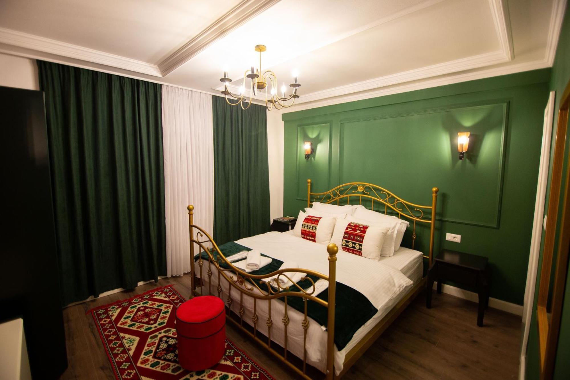 פוגרדץ Boutique Hotel Kooperativa חדר תמונה