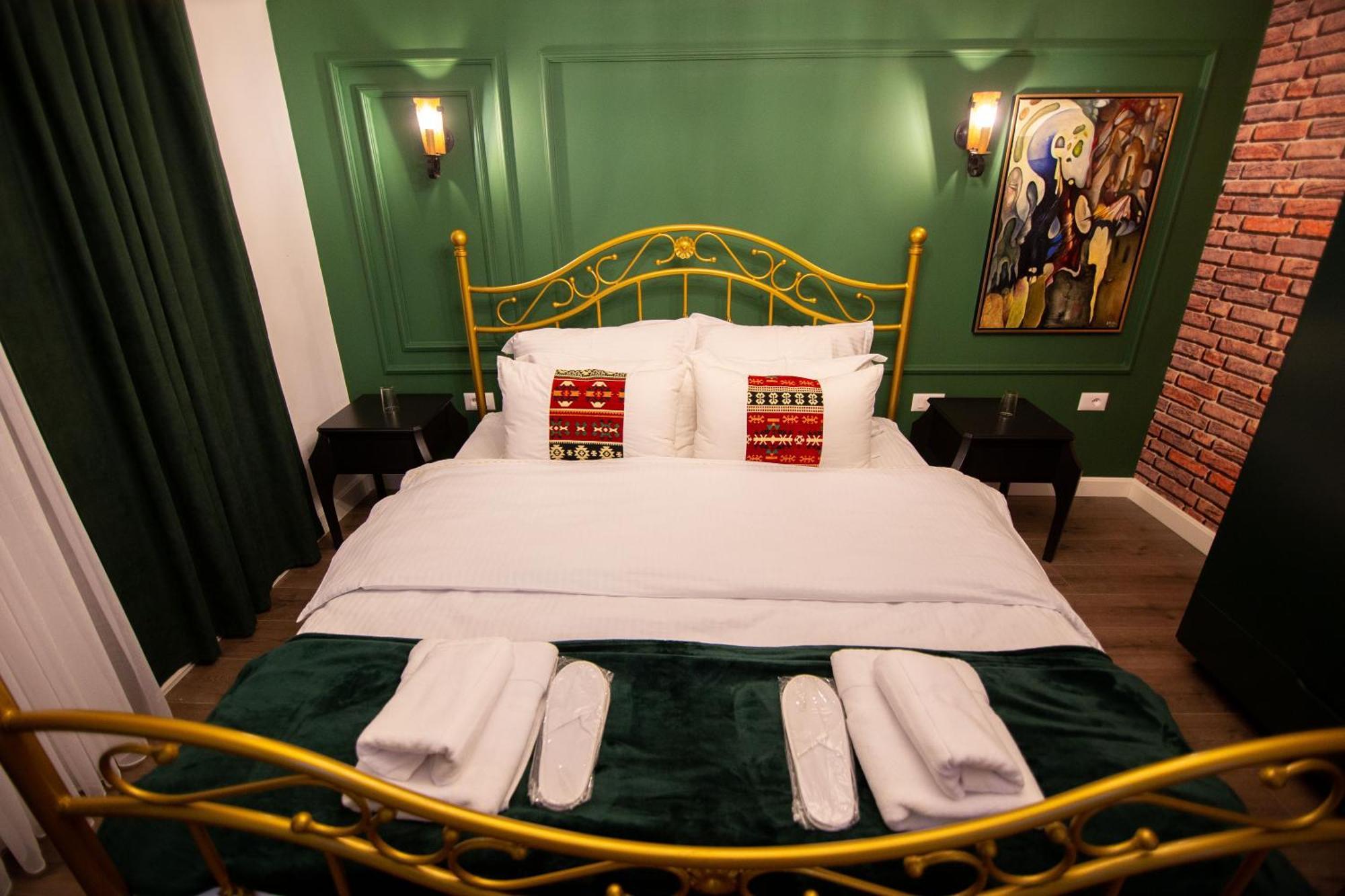 פוגרדץ Boutique Hotel Kooperativa חדר תמונה