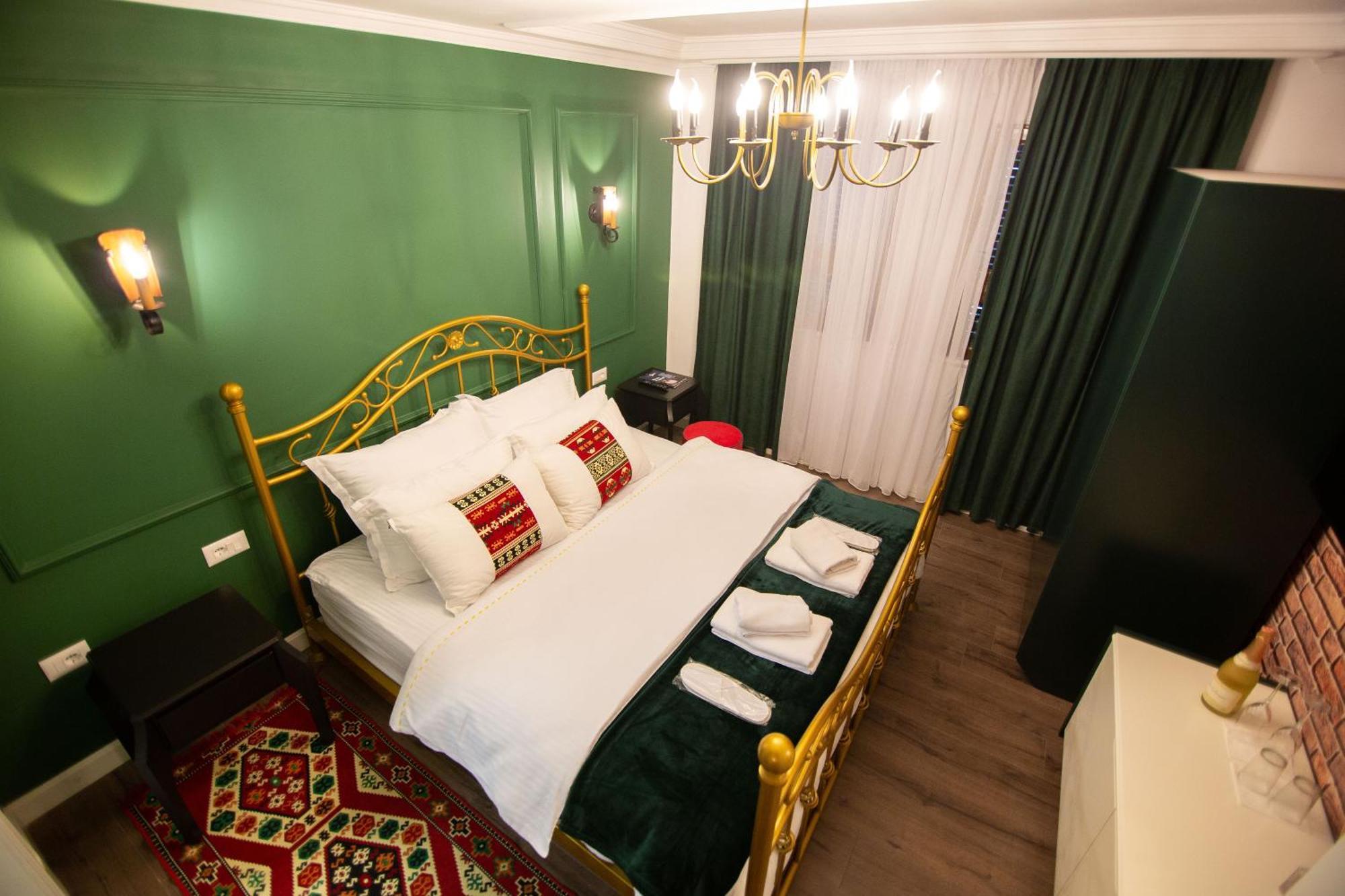 פוגרדץ Boutique Hotel Kooperativa חדר תמונה