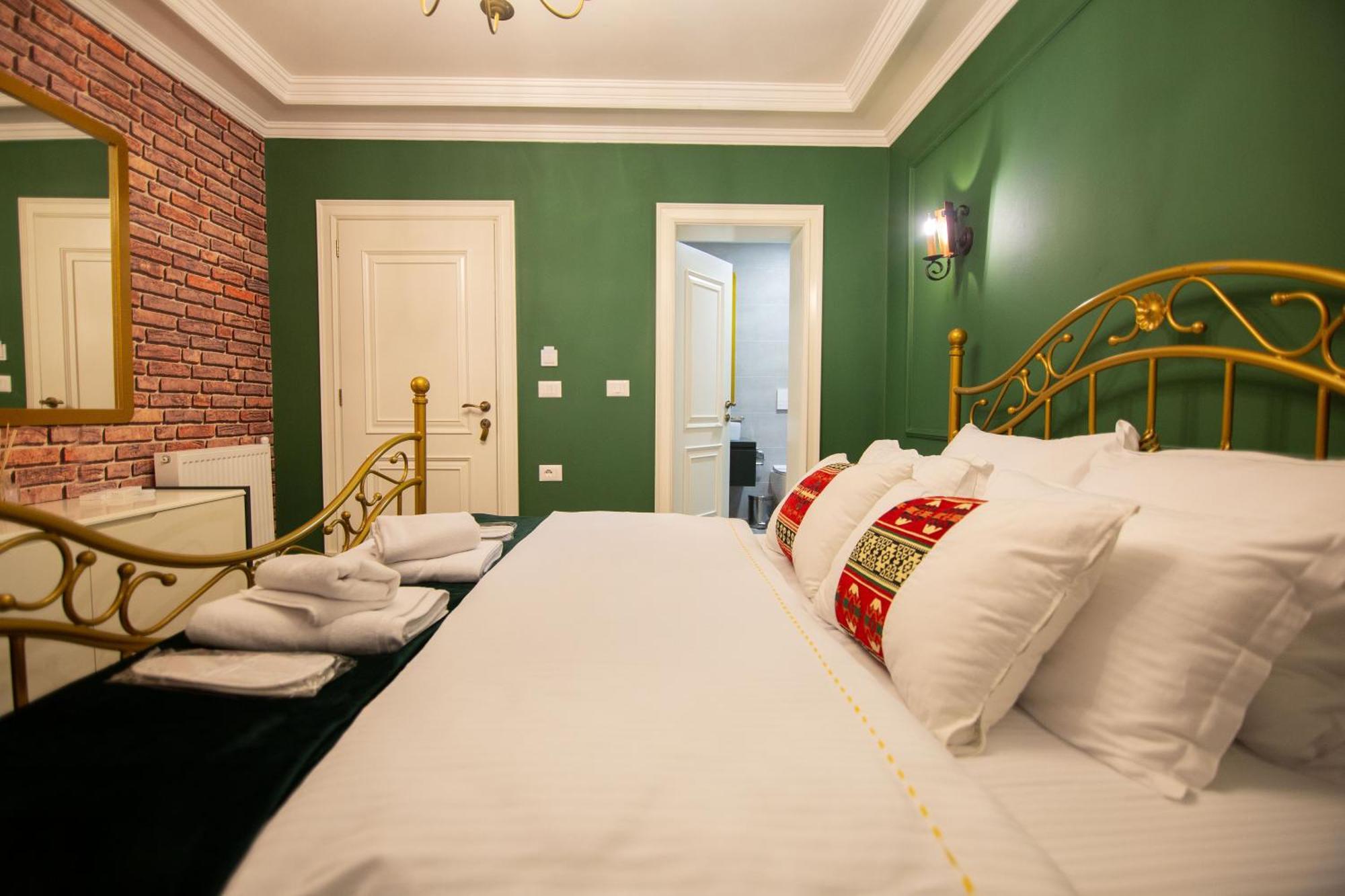פוגרדץ Boutique Hotel Kooperativa חדר תמונה