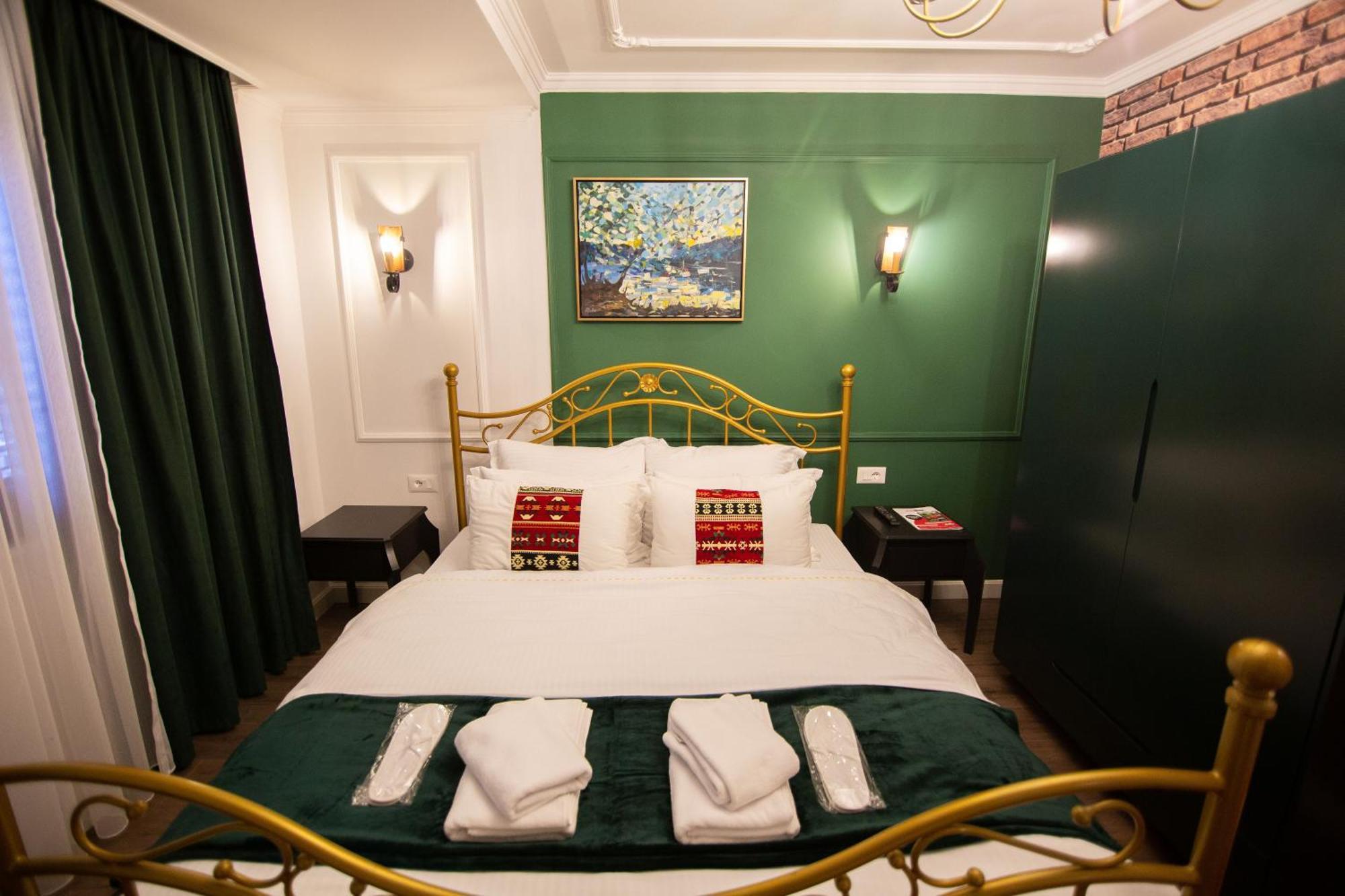 פוגרדץ Boutique Hotel Kooperativa חדר תמונה