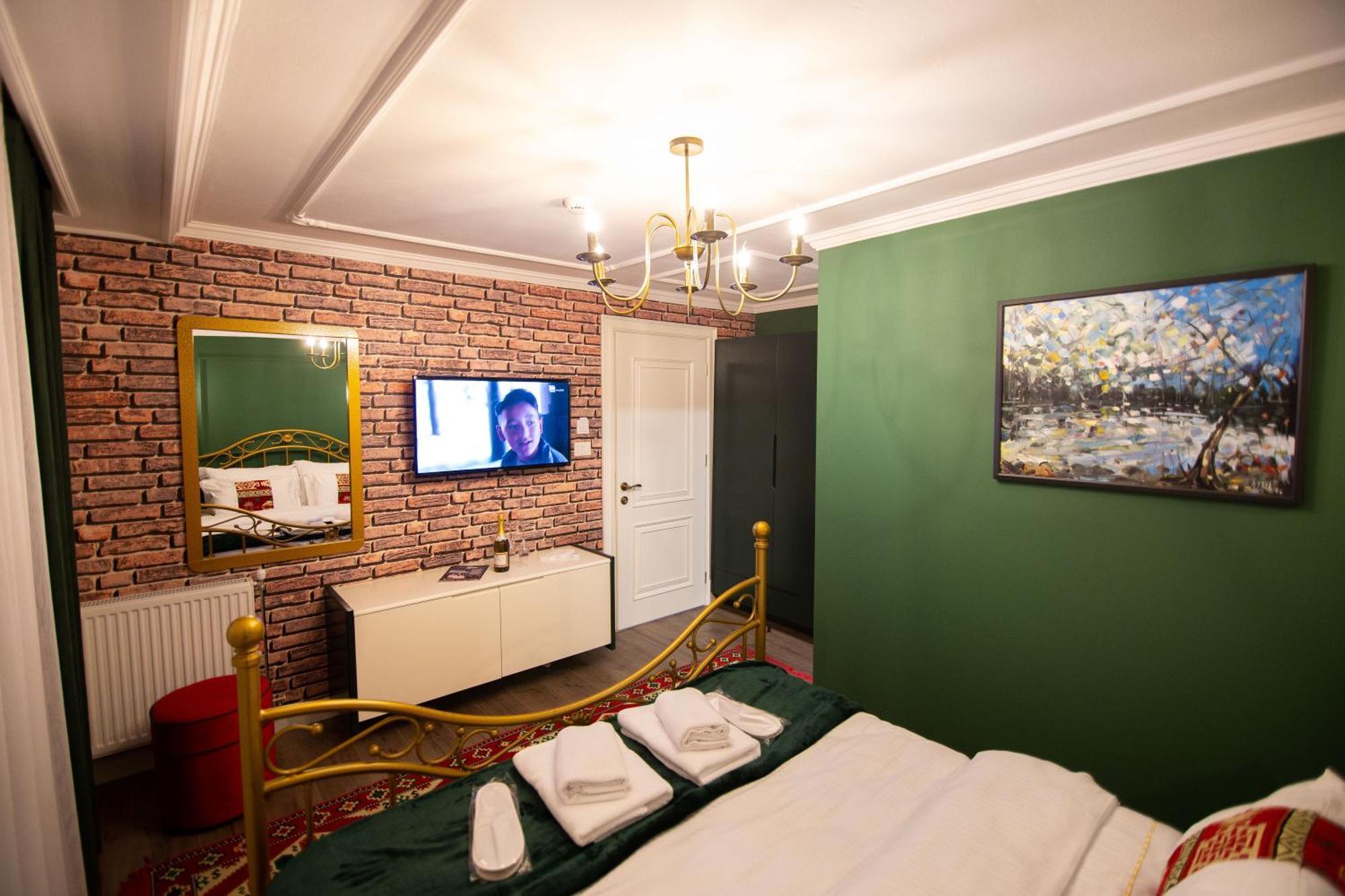 פוגרדץ Boutique Hotel Kooperativa חדר תמונה